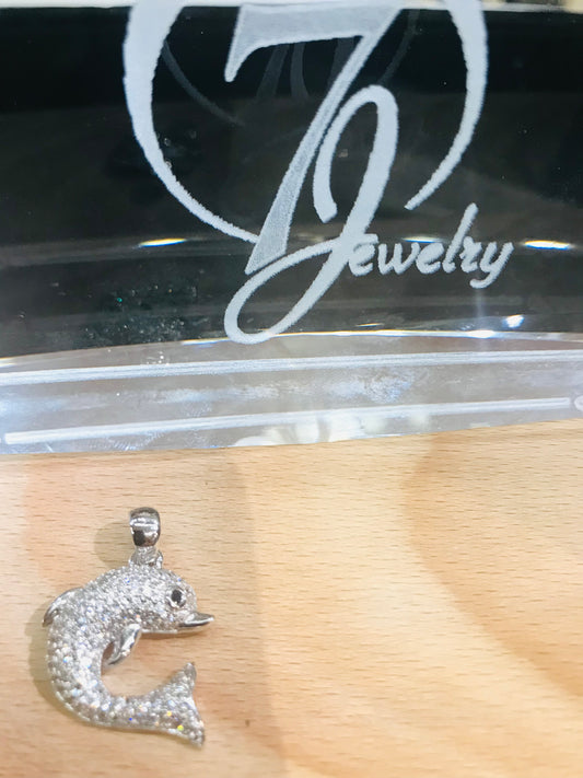 Pendentif dauphin porte-bonheur en argent sterling avec pierres en oxyde de zirconium
