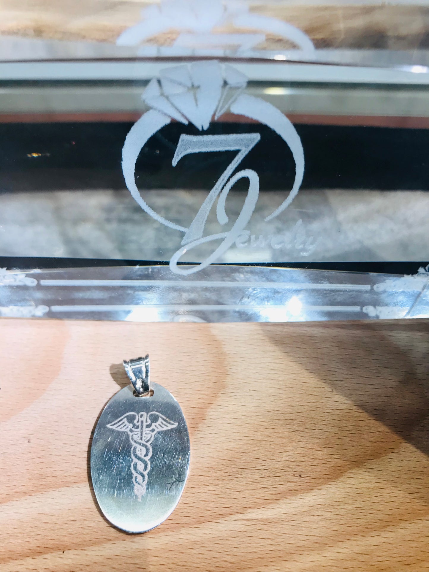 Pendentif médical