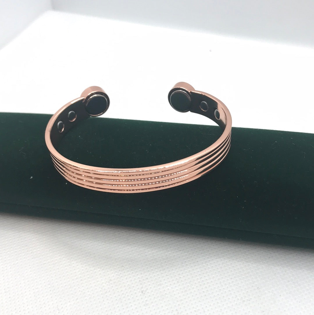 Améliorez vos performances avec le bracelet de thérapie magnétique en cuivre pur, bracelet ouvert