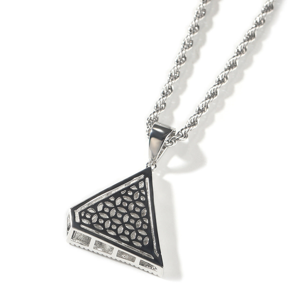 Pendentif pyramide œil d'Horus en diamants cz glacés