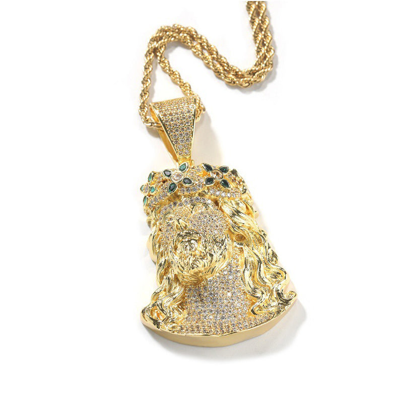 Pendentif portrait de Jésus en forme de couronne à quatre feuilles en zircone cubique glacé