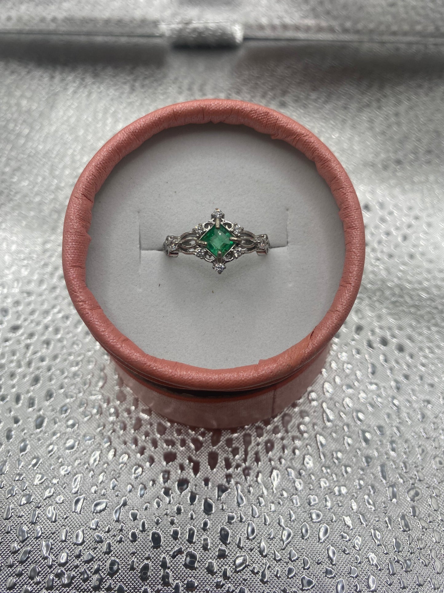 Bague carrée en argent véritable avec émeraude naturelle