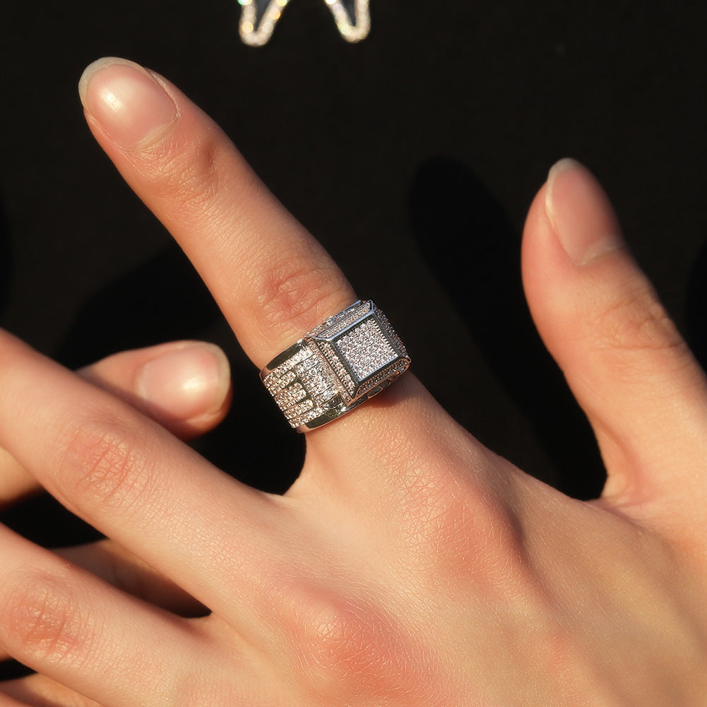 Bague de fiançailles chevalière en laiton plaqué or 18 carats avec zircons cubiques carrés et diamants