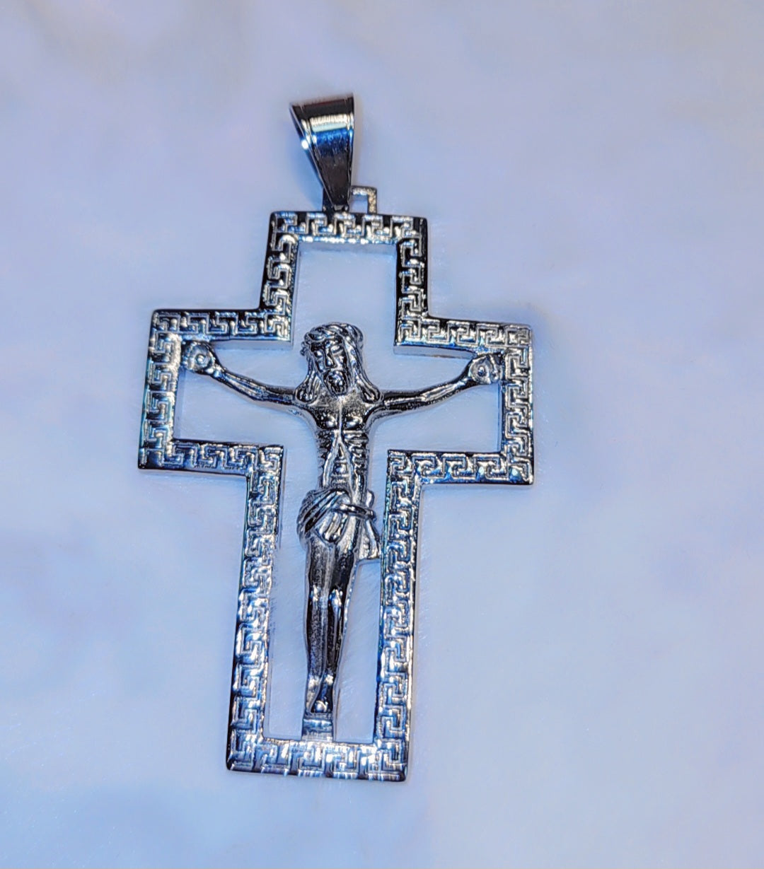 Pendentif croix en acier inoxydable