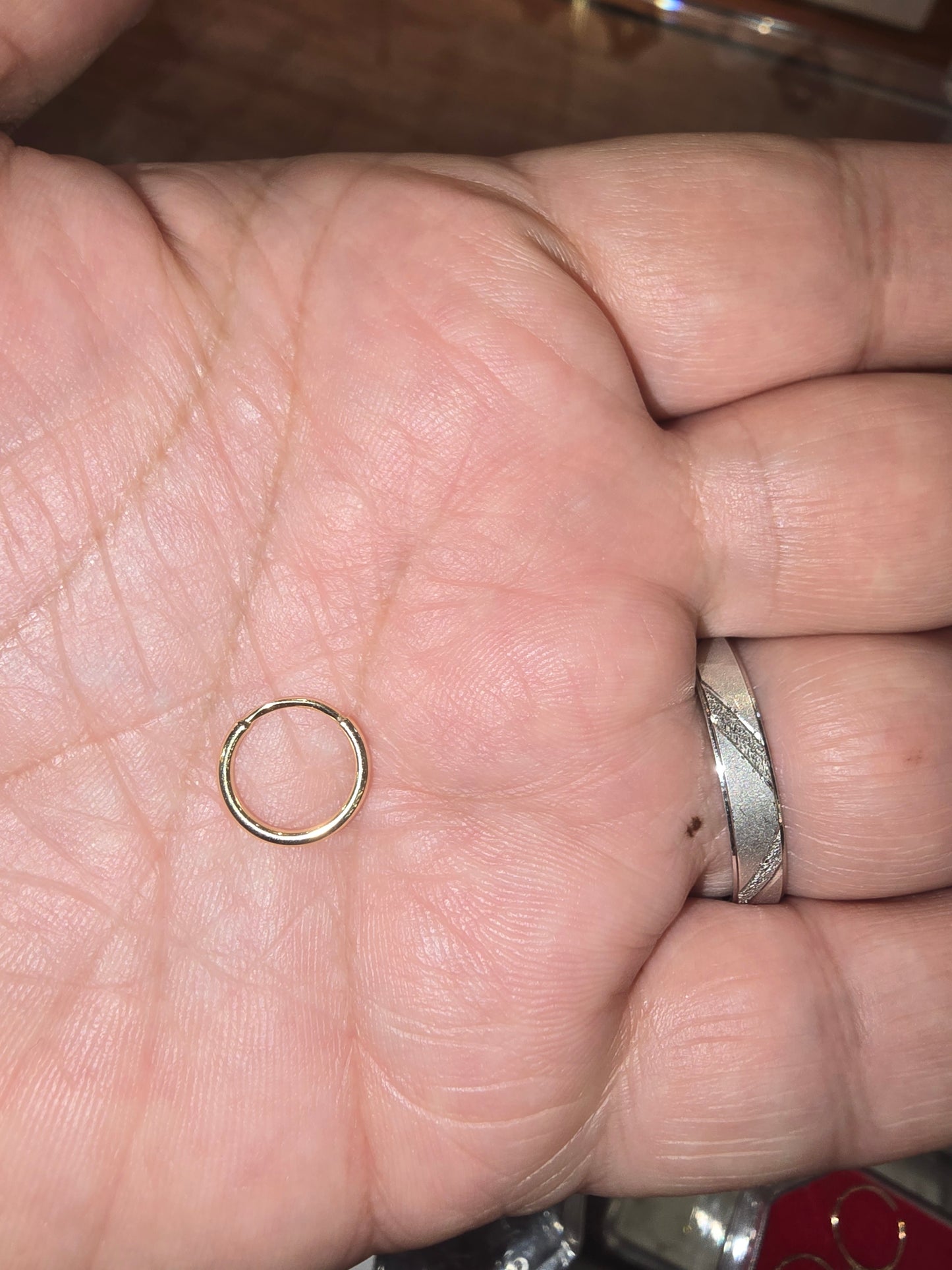 Anneau de nez en or véritable avec cadenas