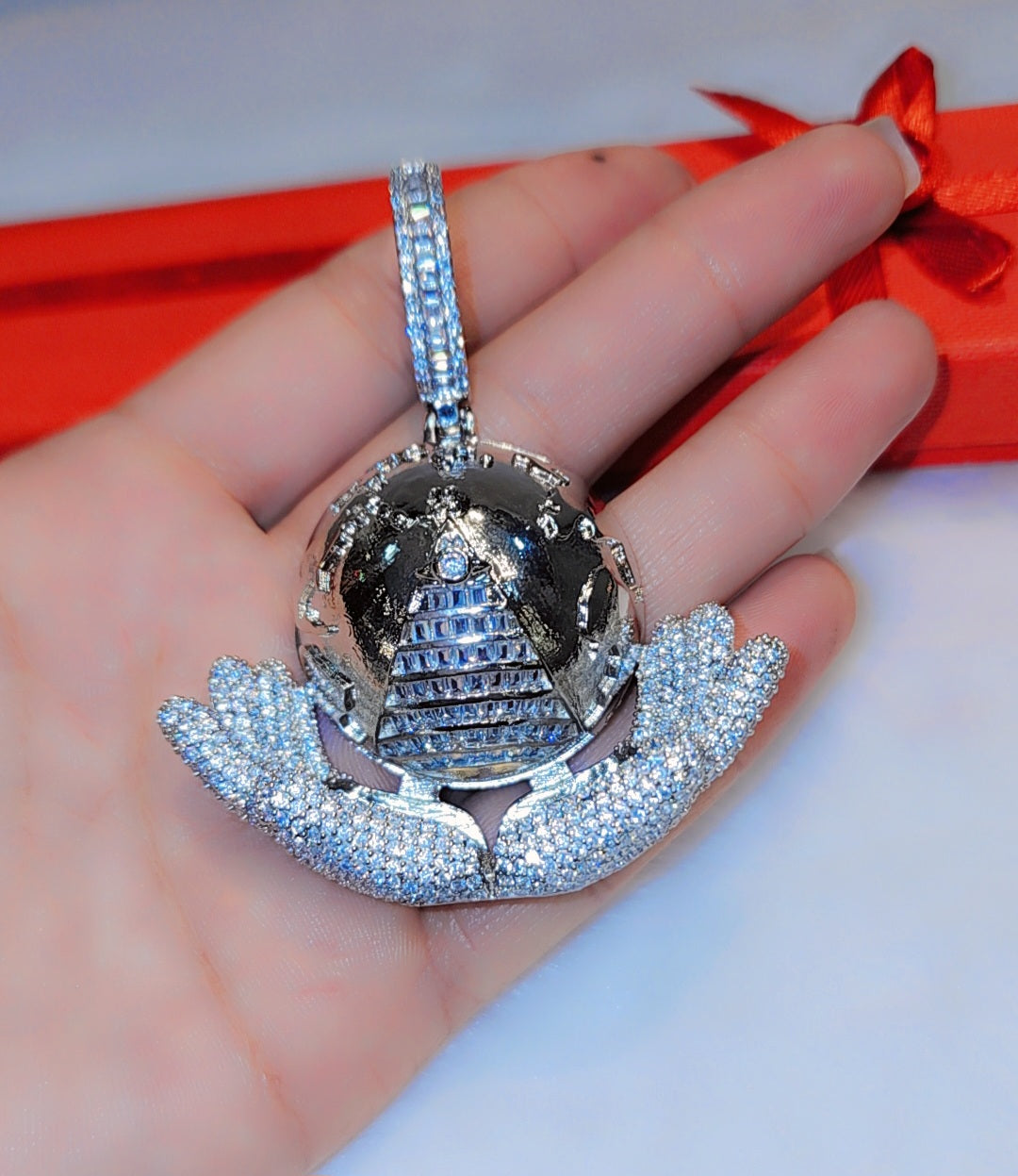 Pendentif glacé