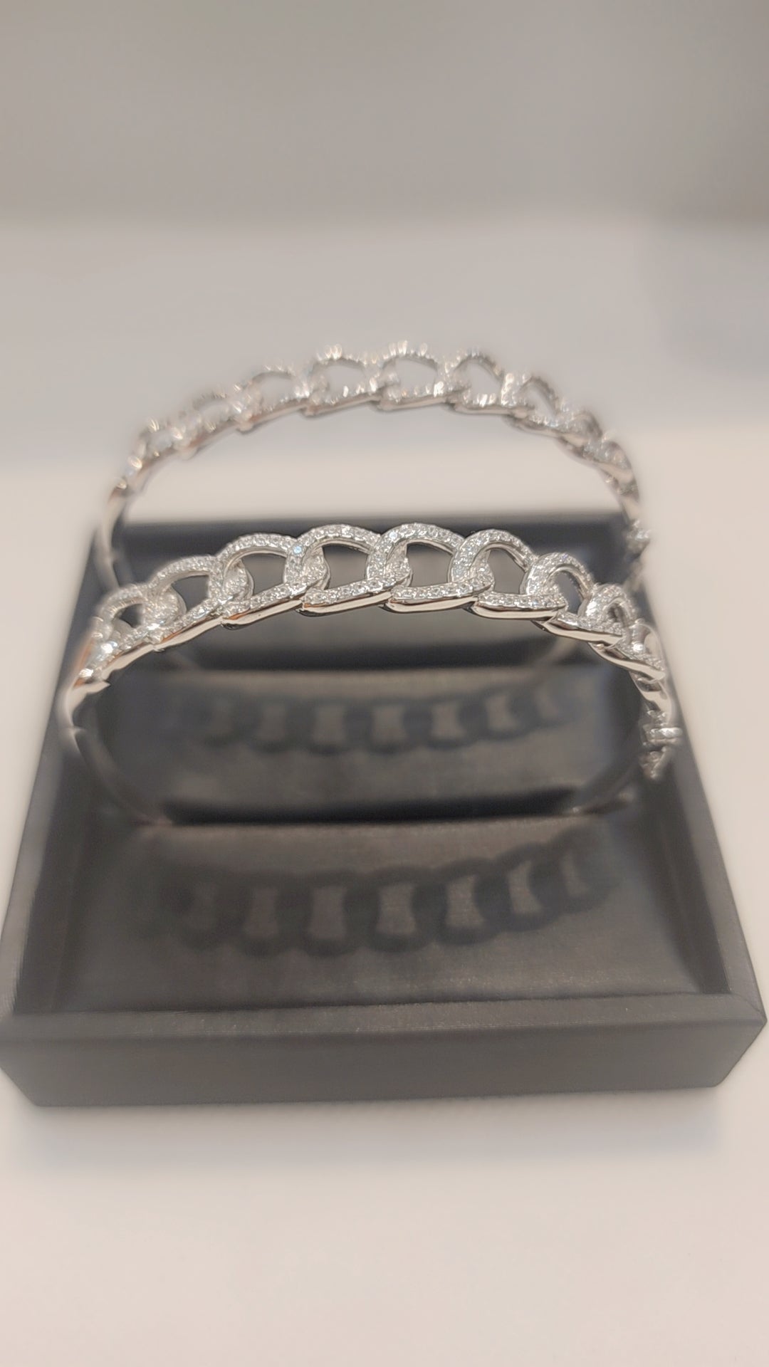 Bracelets en argent véritable
