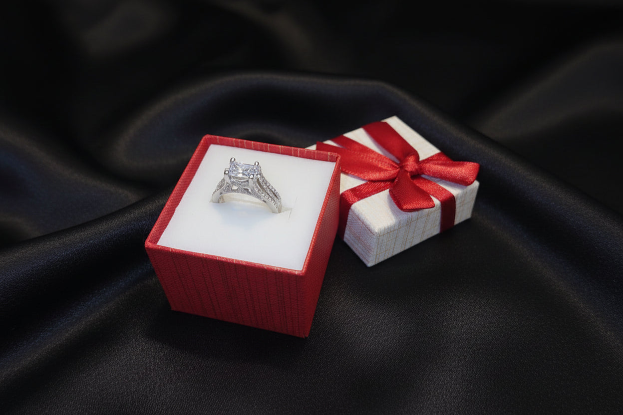 ਸਟਰਲਿੰਗ ਚਾਂਦੀ ਵਰਗ ਰਿੰਗ