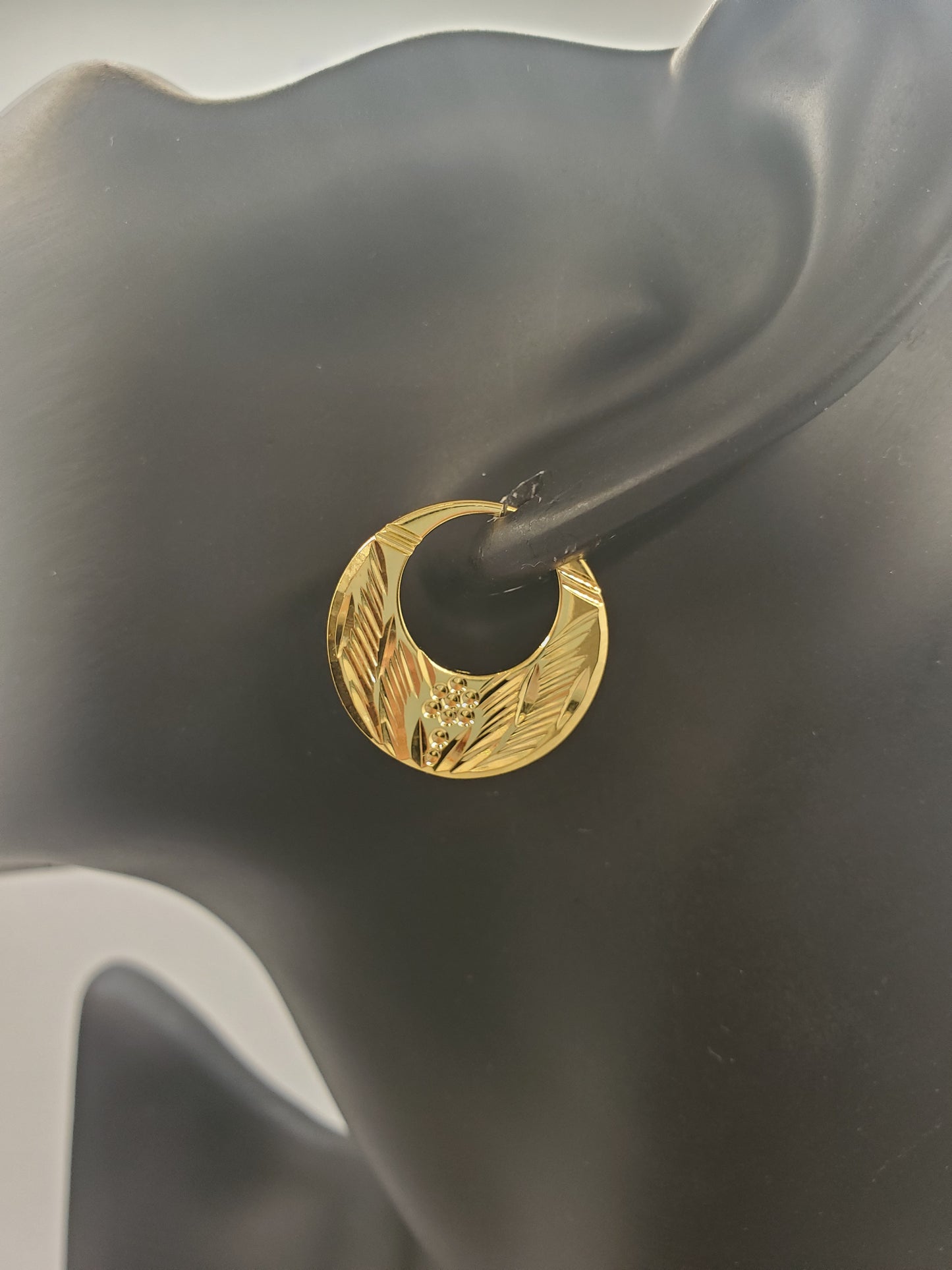 Nouvelles boucles d'oreilles Nattiyan