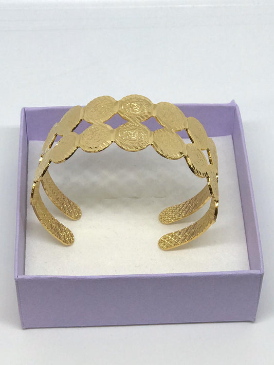 Coin Bangle, gold plated - 7Jewelry