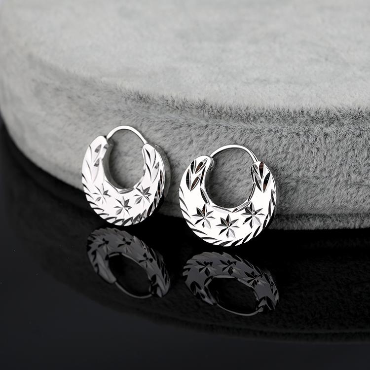Boucles d'oreilles Nattiyan faciles à porter ; Argent et Or
