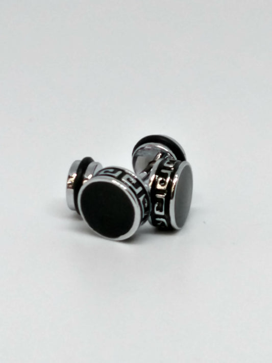 Stud earrings (screw back lock)