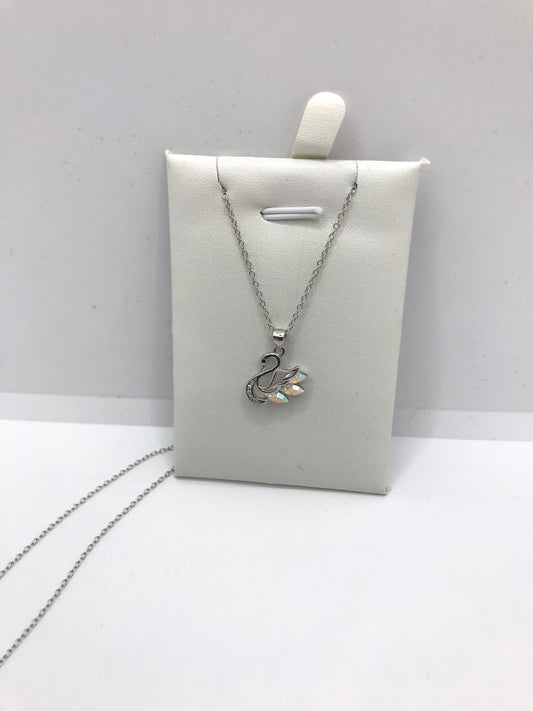 Sterling silver swan 🦢 necklace