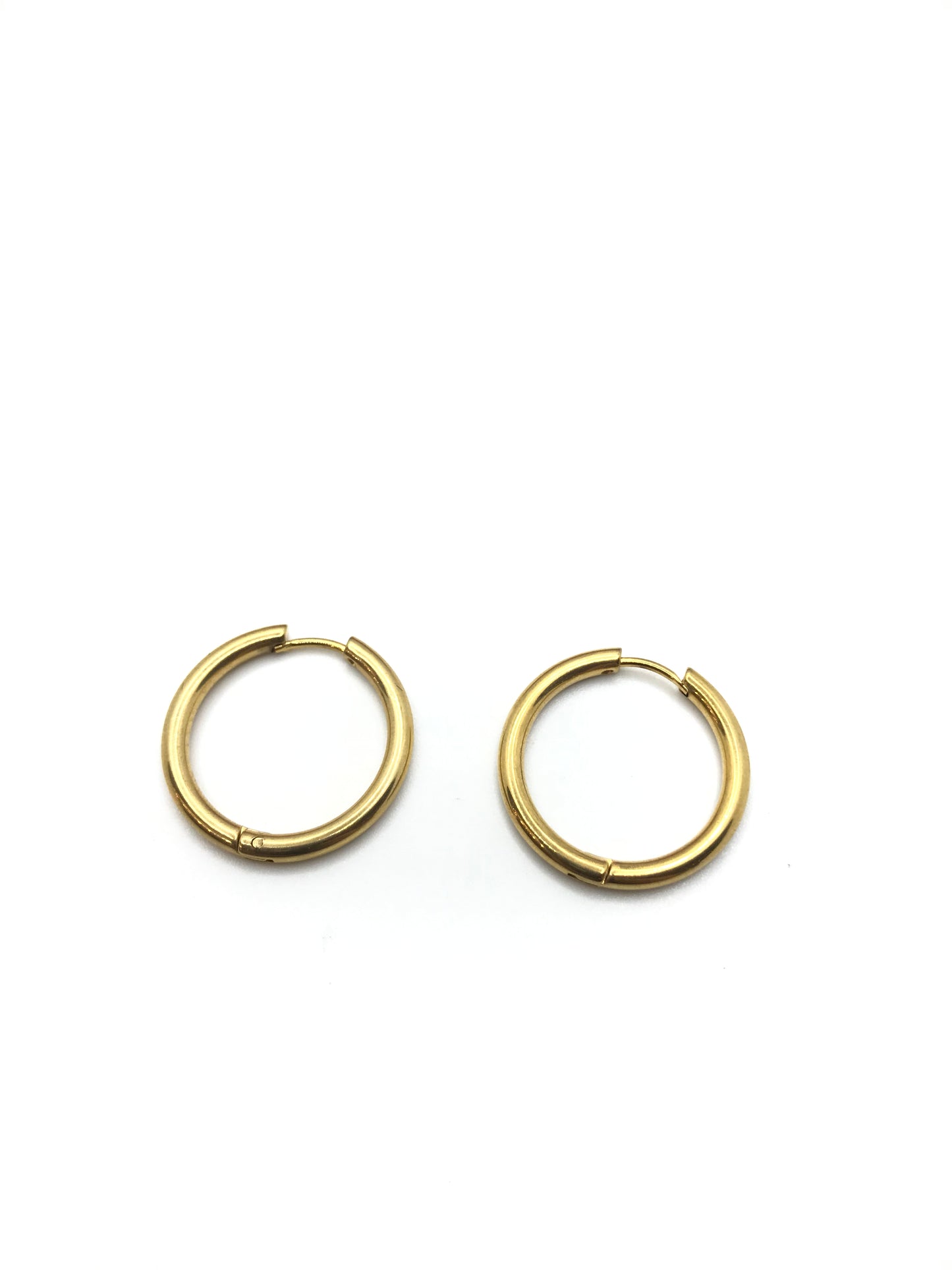 boucles d'oreilles créoles pour hommes