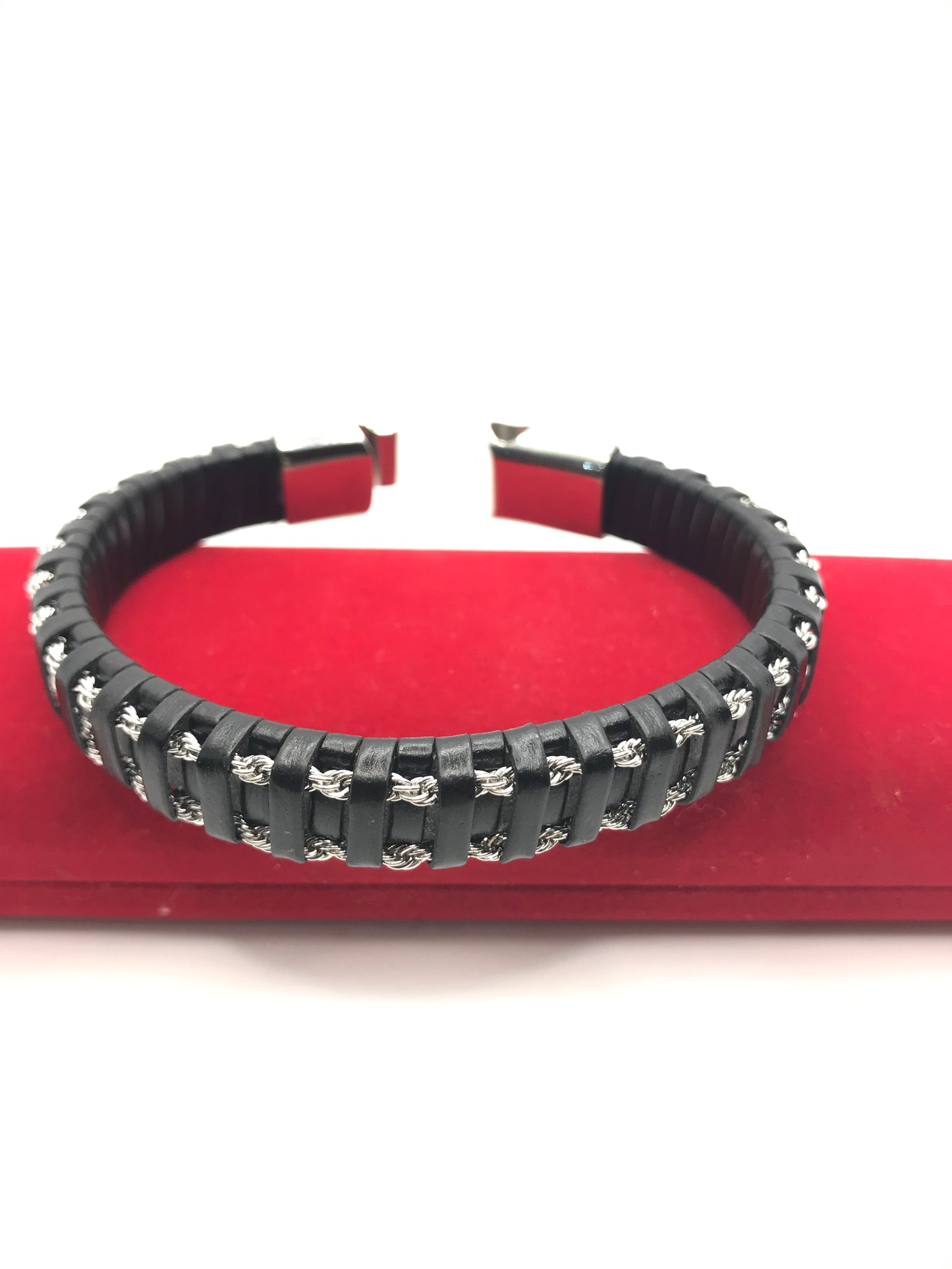 Bracelet en cuir style corde