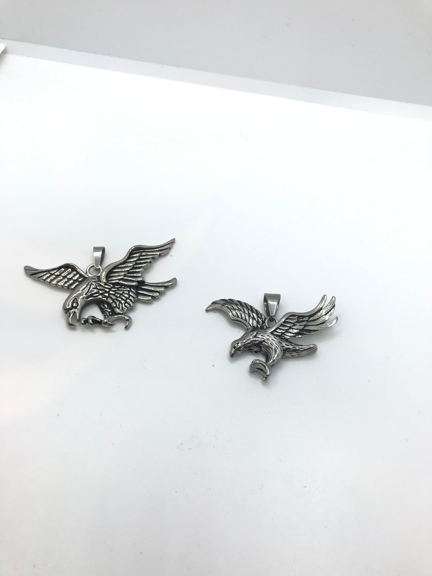 Pendentif aigle en acier inoxydable