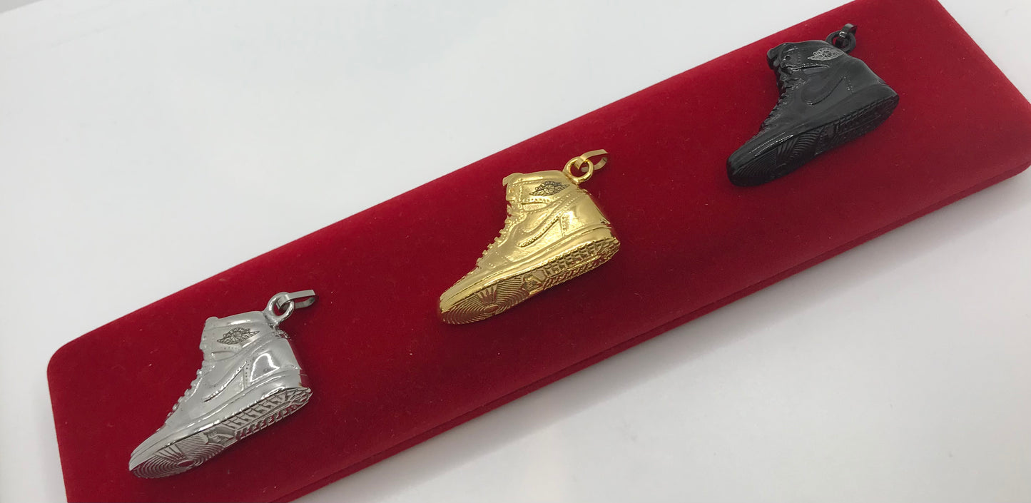 Pendentif chaussure en acier inoxydable