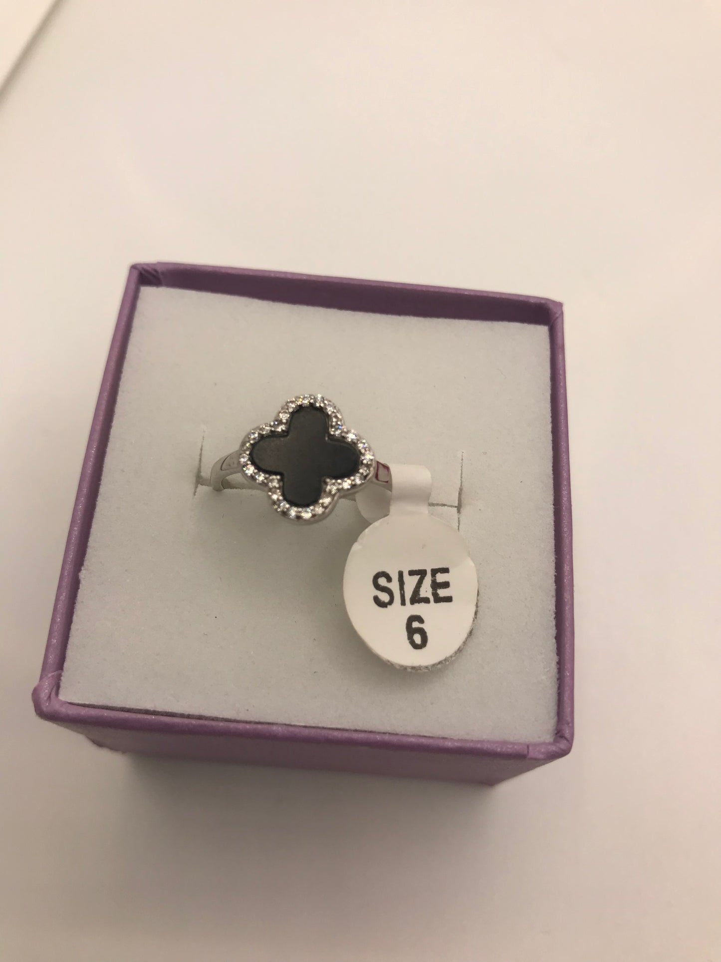 Bague trèfle noir en argent sterling