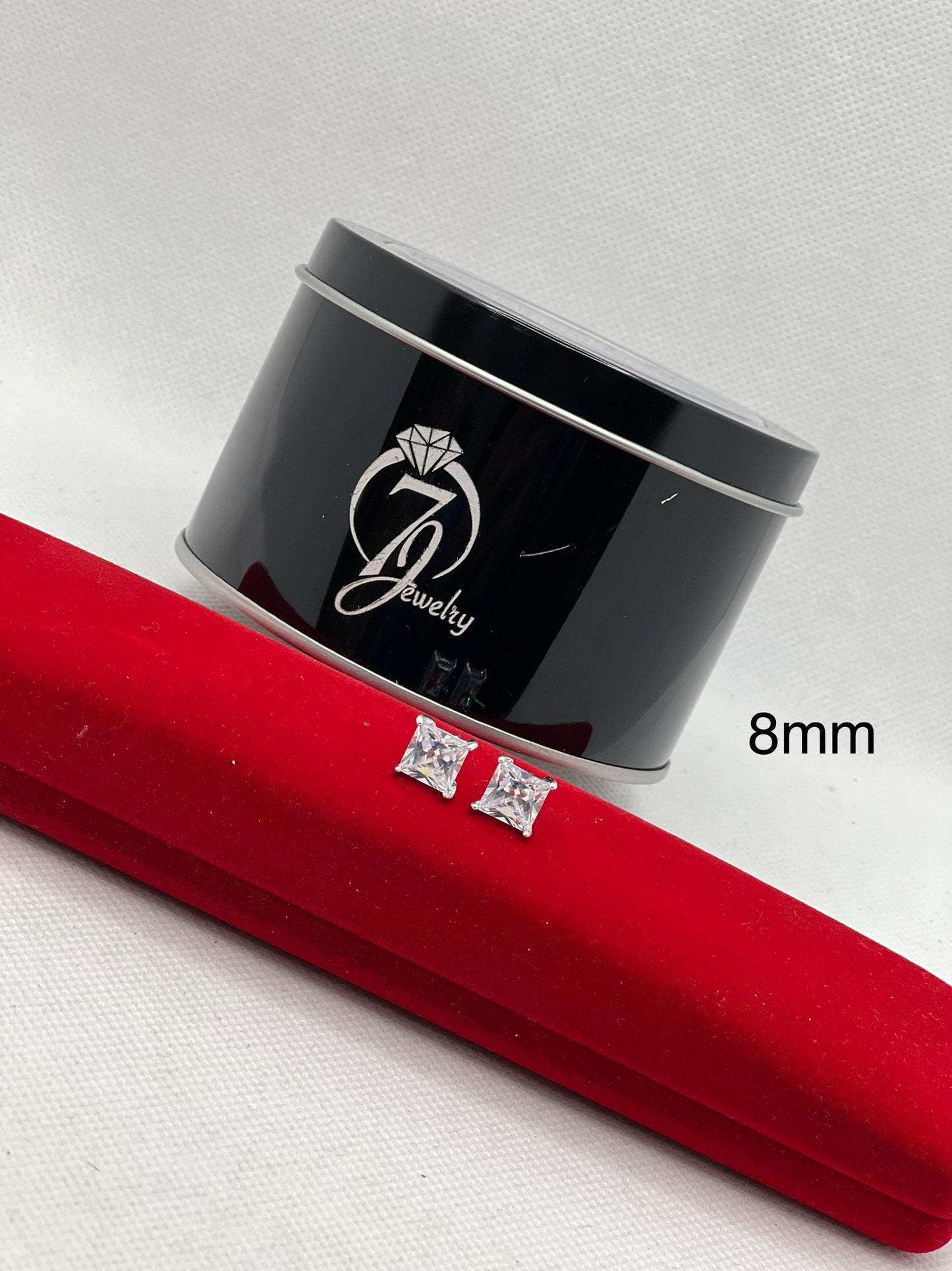Clous d'oreilles en argent véritable (pierre carrée)