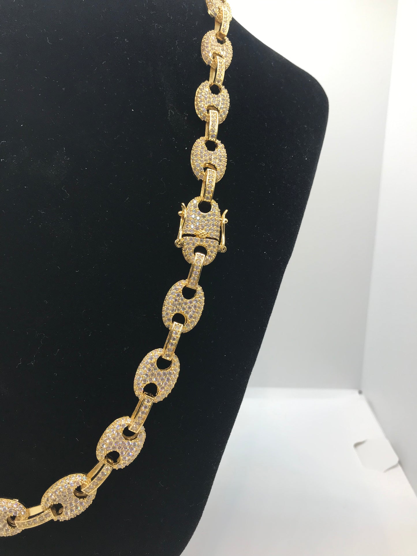 Chaîne glacée à maillons bouffants Gucci