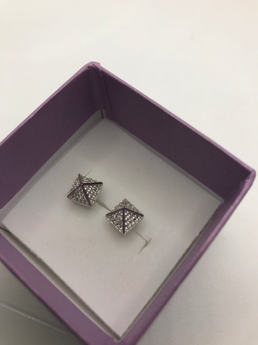925 sterling silver pyramid earrings
