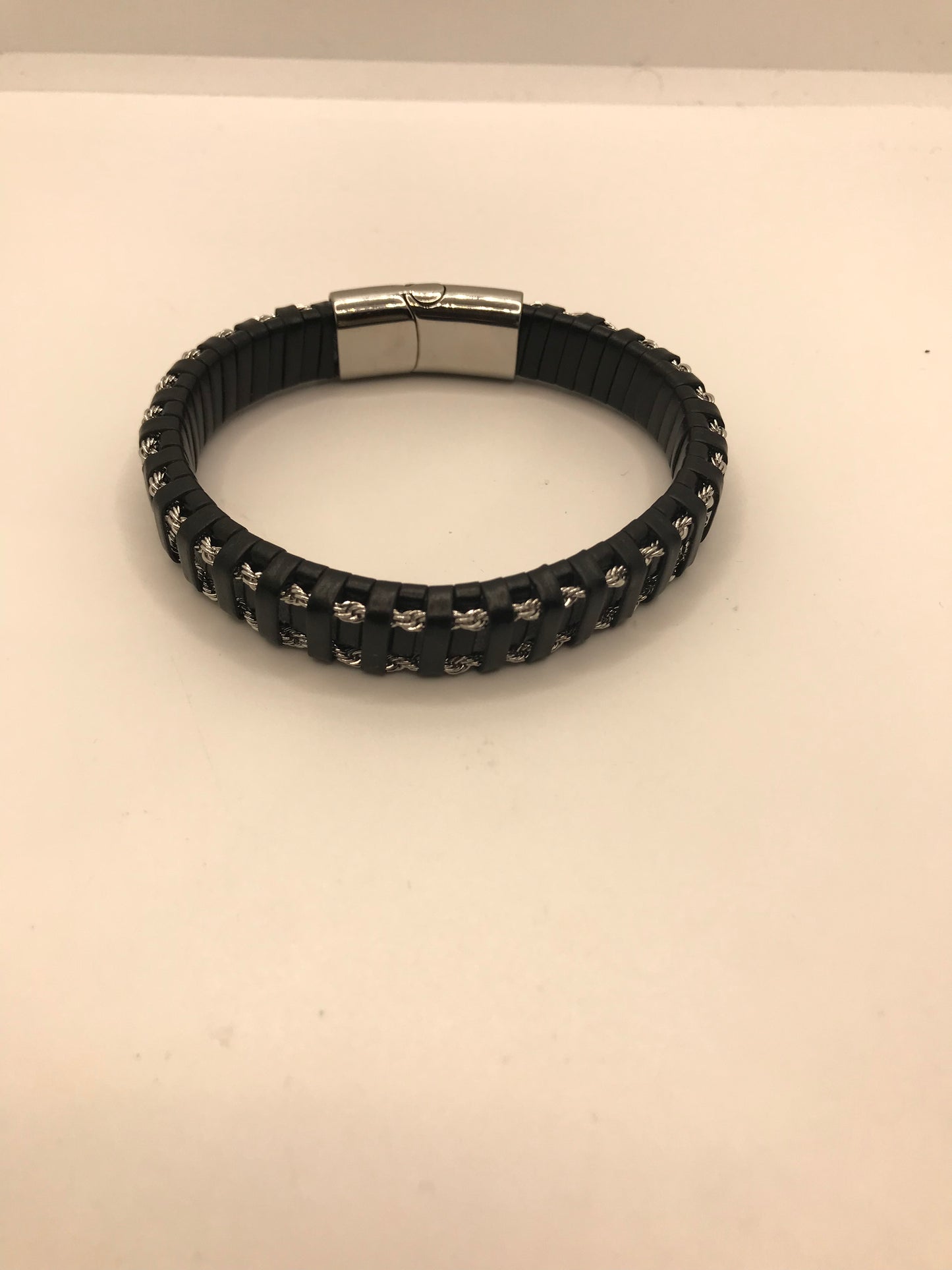 Bracelet en cuir style corde