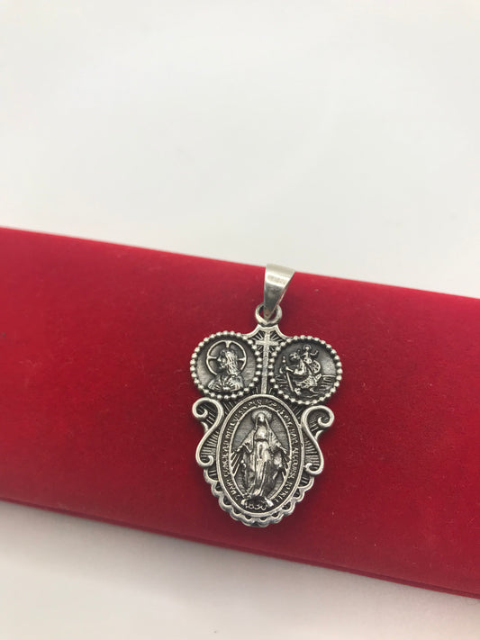 Sterling silver mom Mary pendant