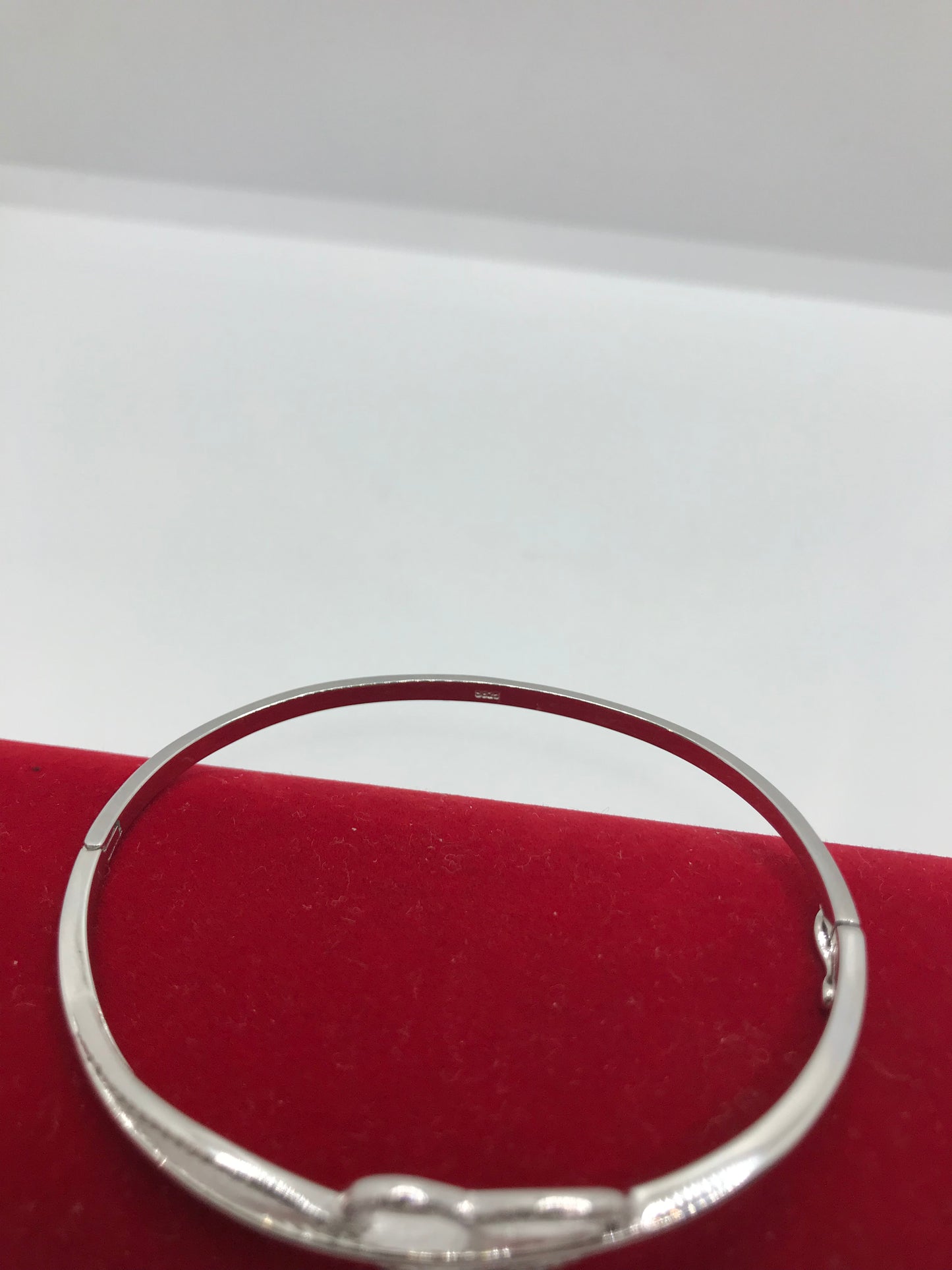 Sterling silver heart ❤️ bangle