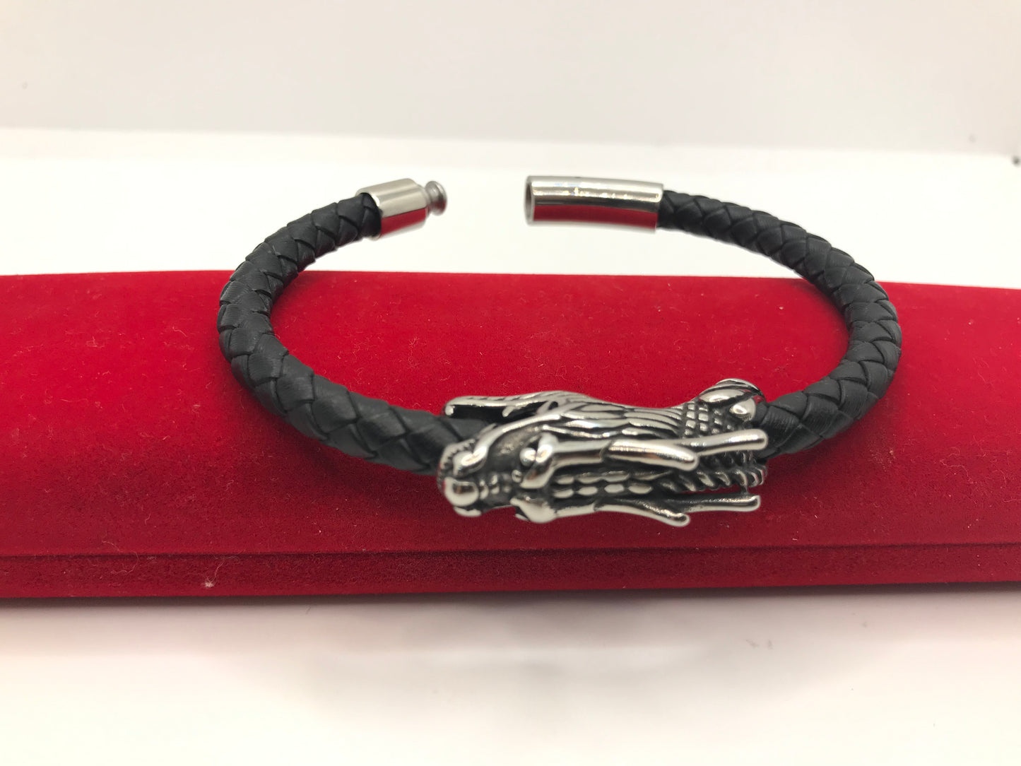 Dragon face leather bracelet