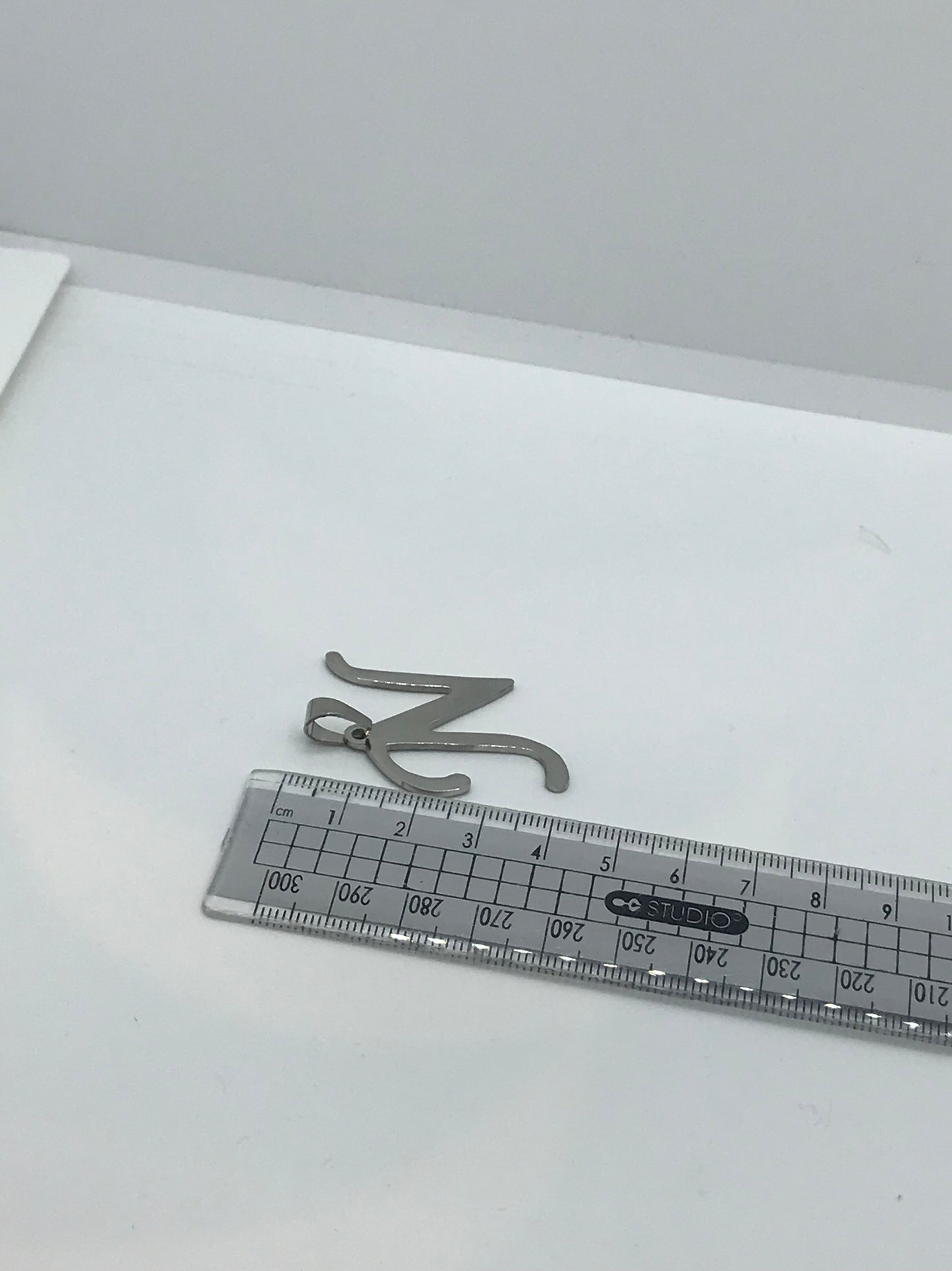 Pendentifs initiaux en acier inoxydable
