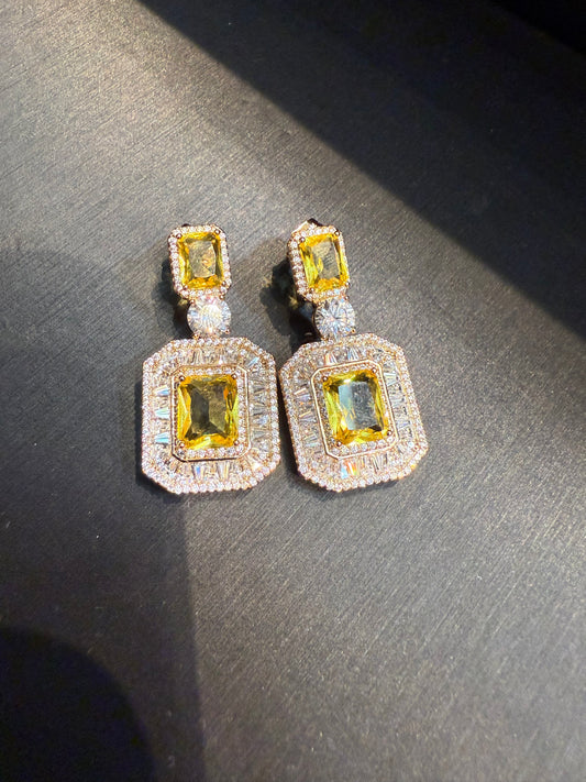 Royal Earrings “Golden Dawn”