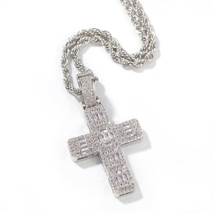 Collier pendentif croix