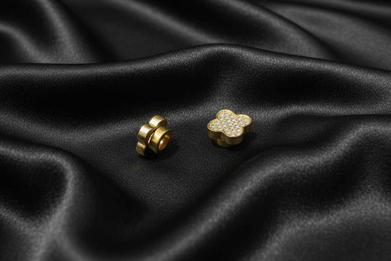 Magnetic(non piercing)Clover Stud Earrings