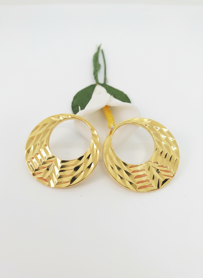 Latest designs in classic Nattiyan earrings