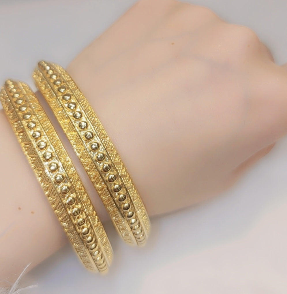 Free size bangles