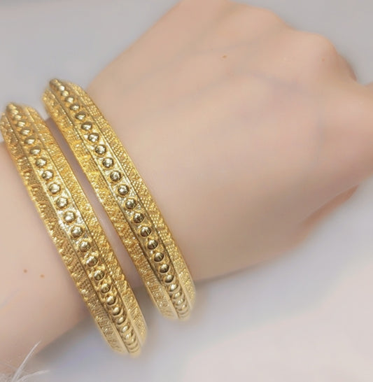 Free size bangles