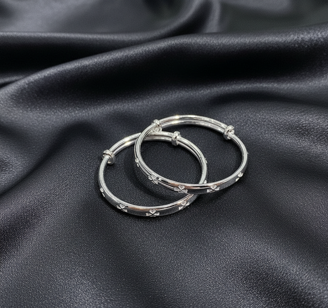 Bracelet bébé trèfle en argent sterling