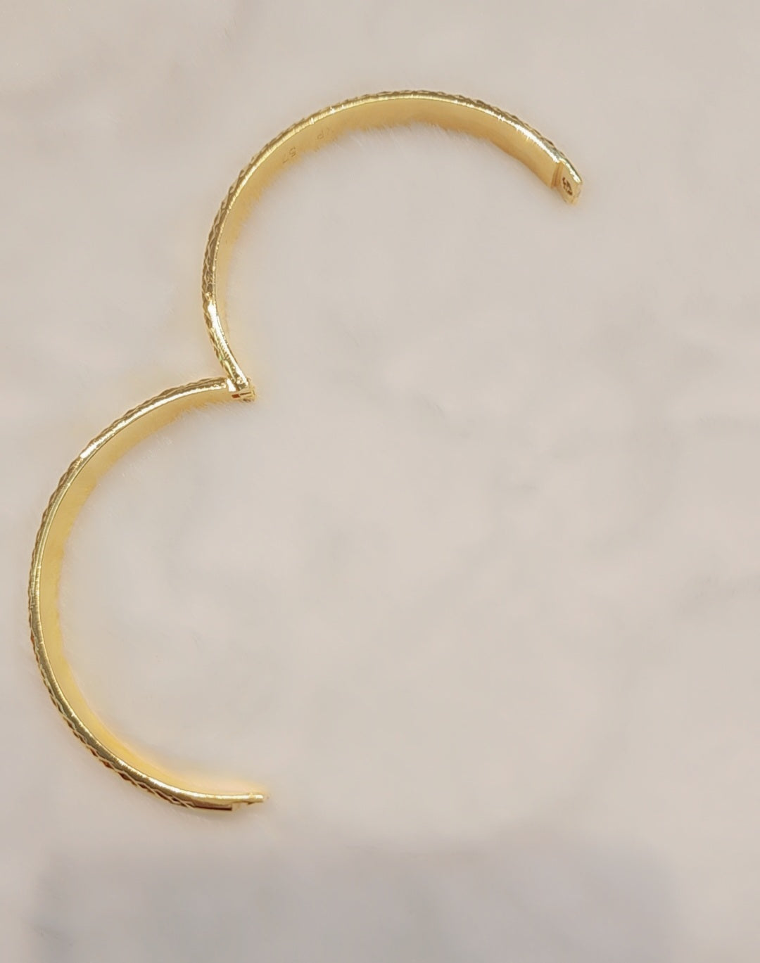 Gold plated bangle