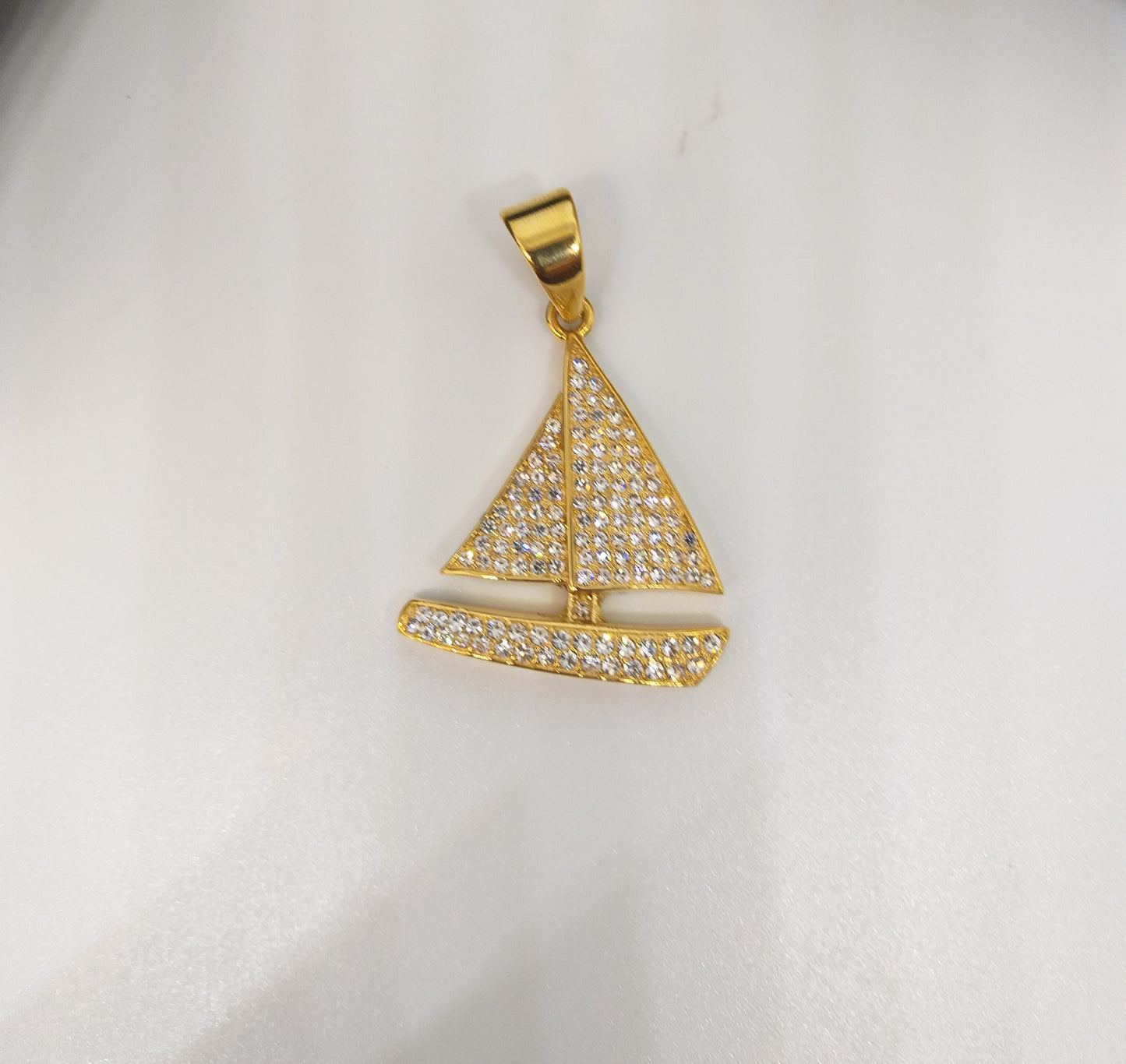 Gold Iced pendant