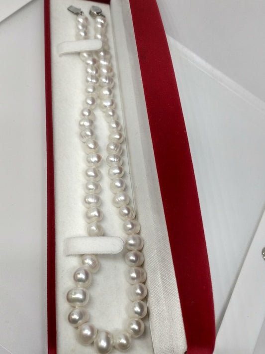 Collier de perles véritables