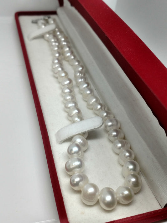 Collier de perles véritables 