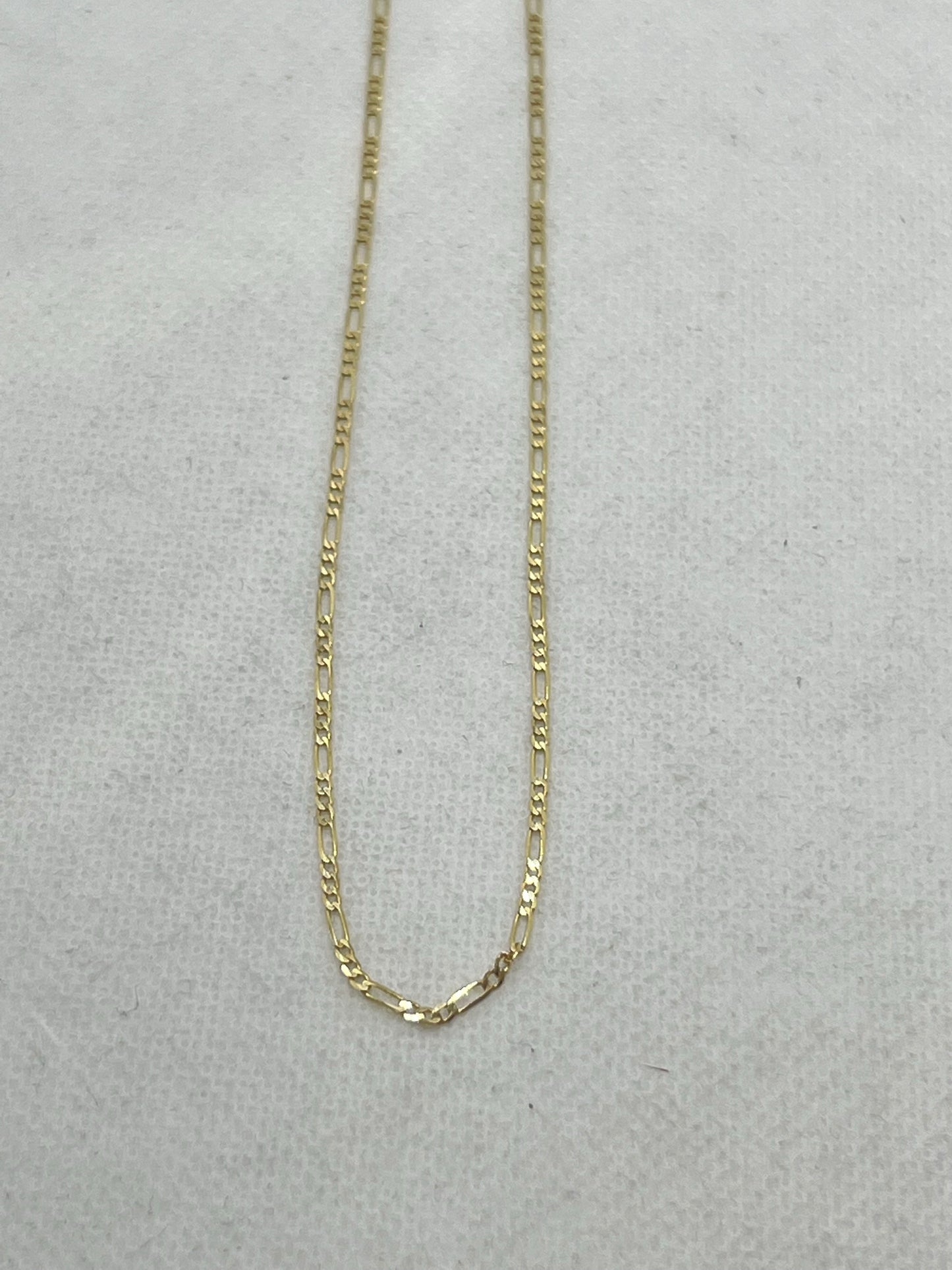 10k gold figaro chain