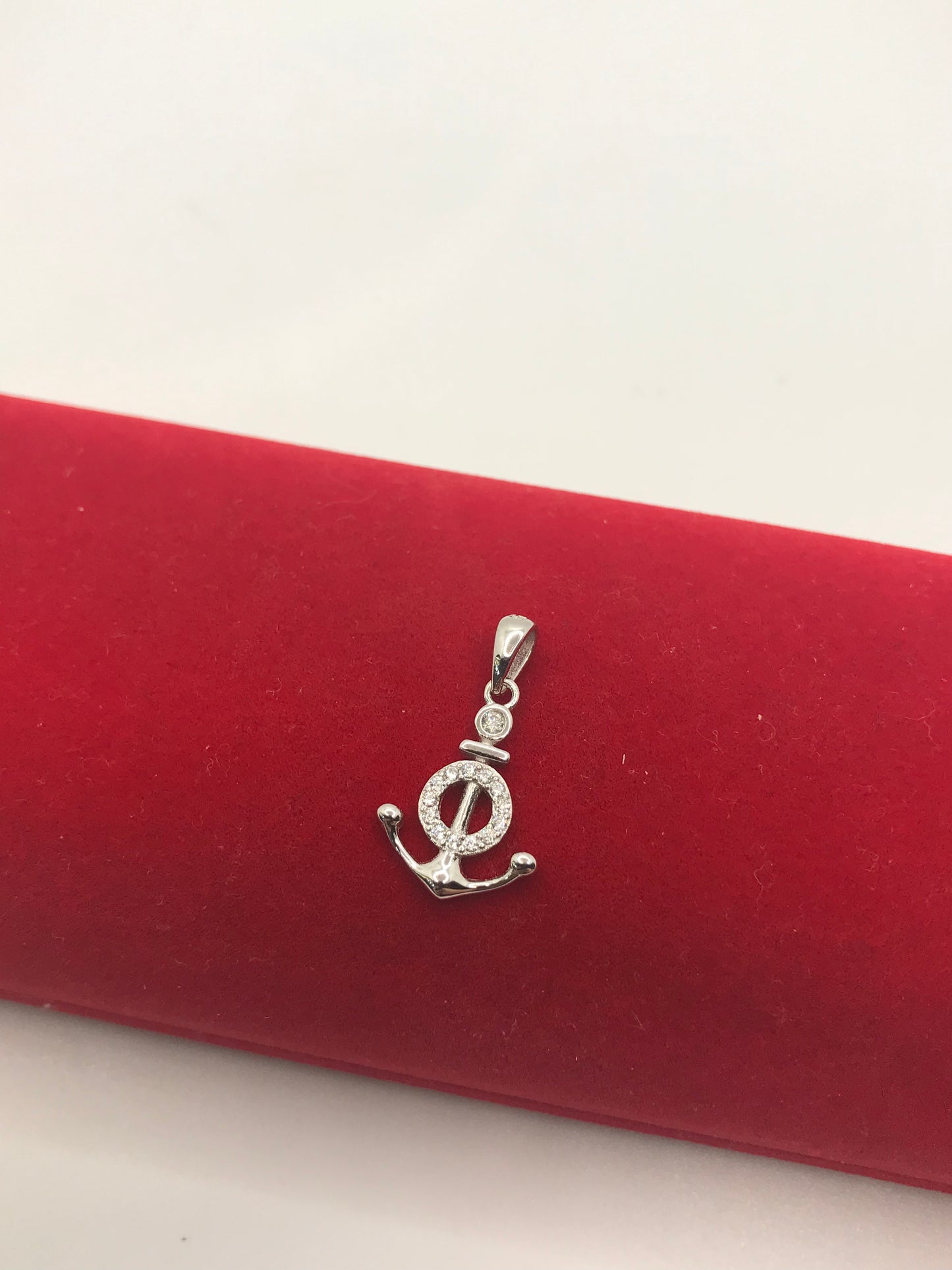 Sterling silver anchor pendant