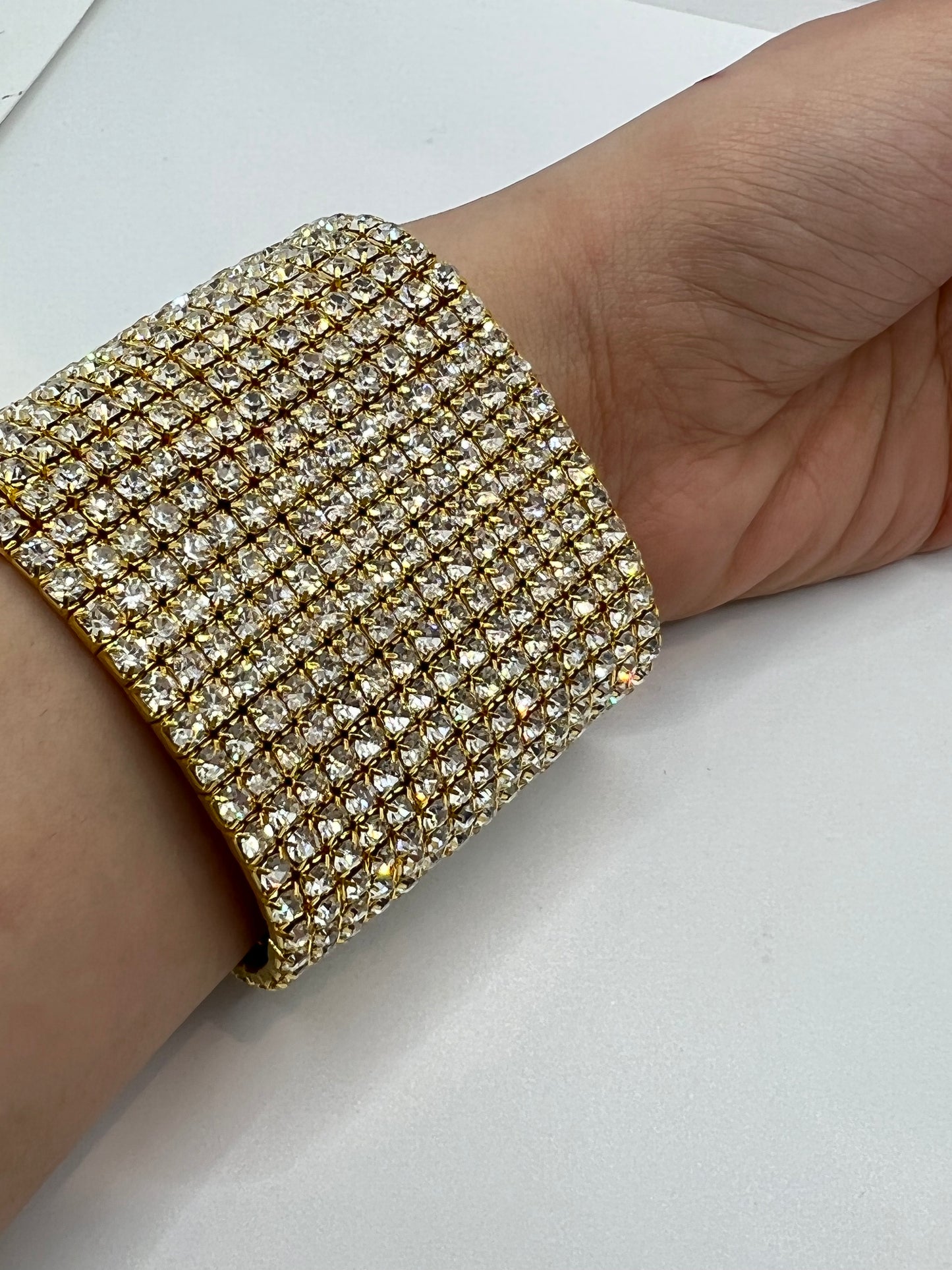 Stretchy fashion bracelets
