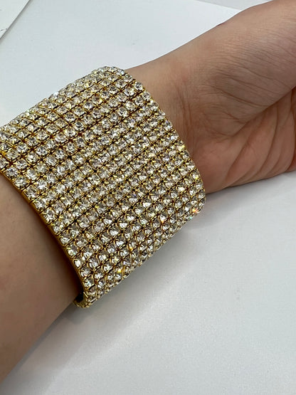Stretchy fashion bracelets