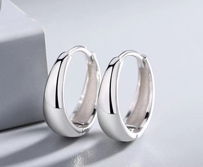 Boucles d'oreilles créoles en argent sterling
