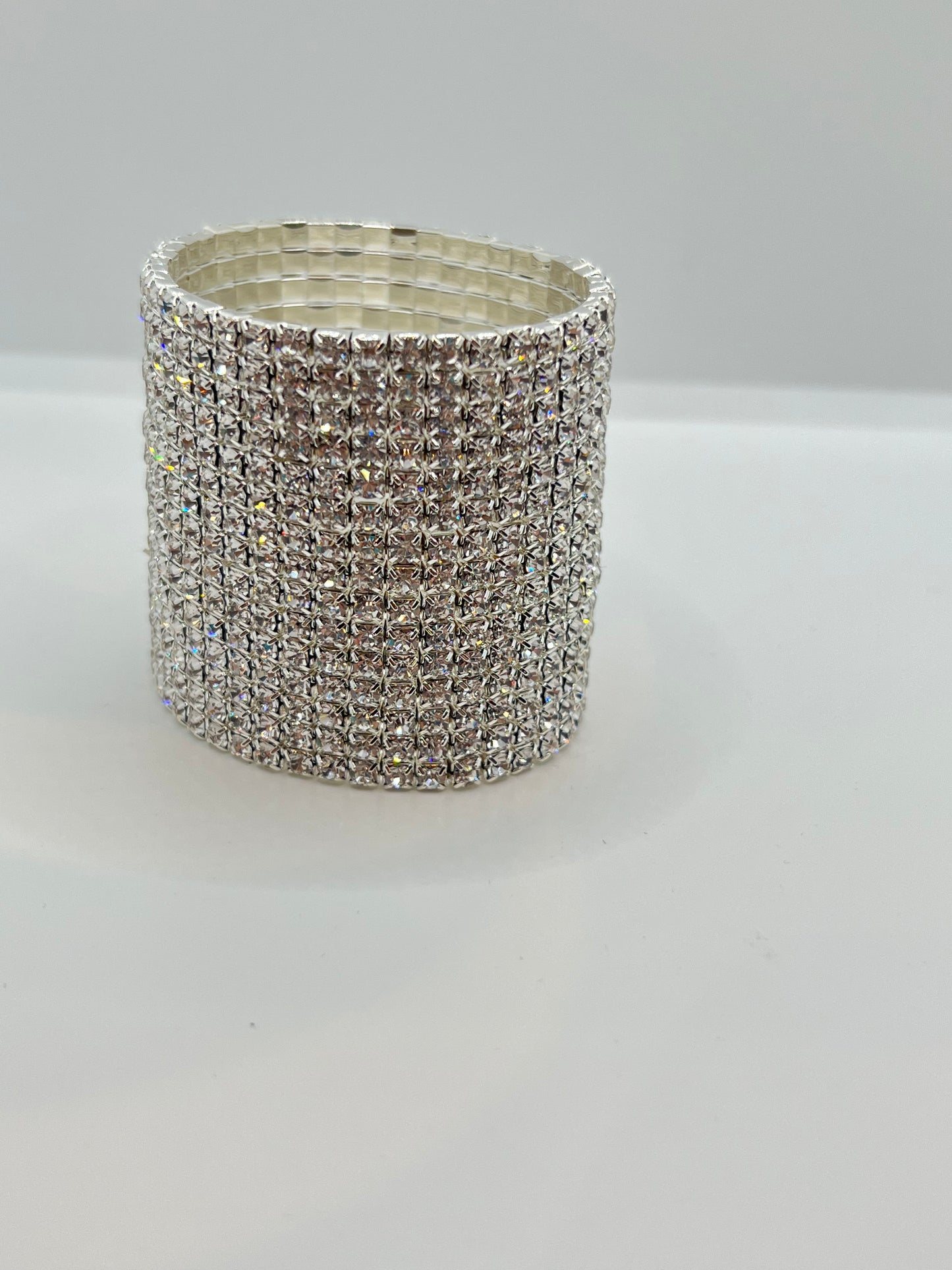 Stretchy fashion bracelets