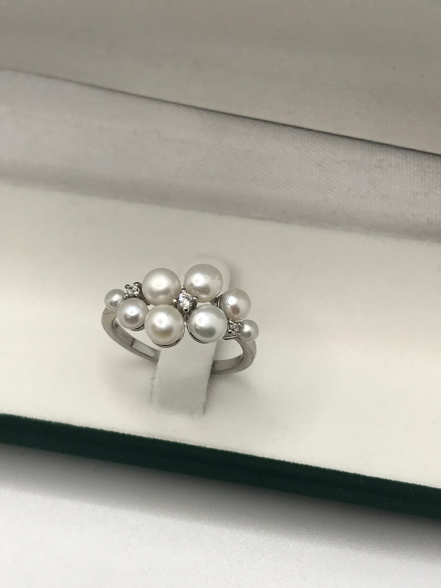 925 Sterling Silver pearl ring