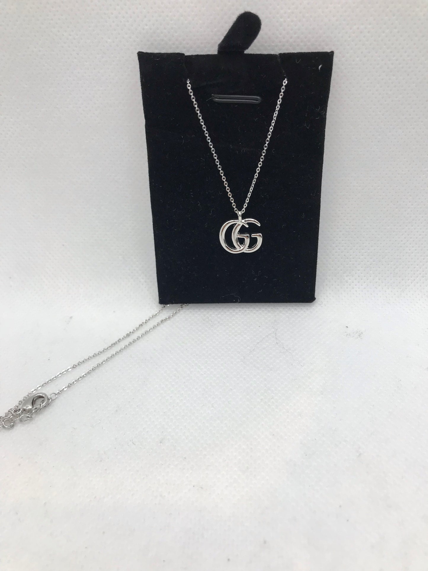 GG necklace